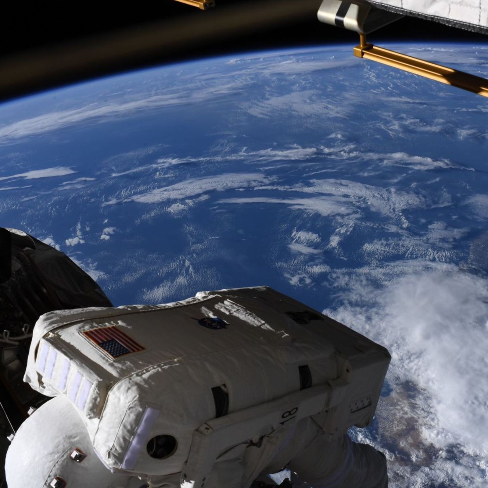 ISS Astronauts share their favorite photos of Earth – Bifrost